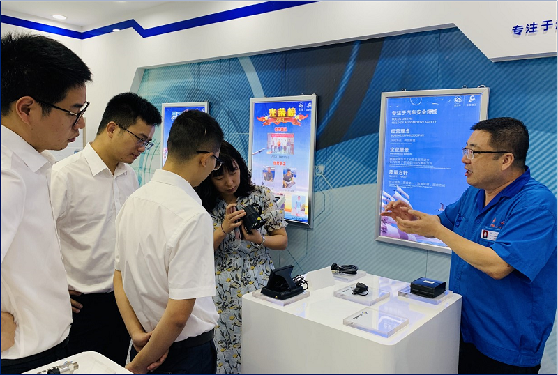 191705642952911159.jpg 3.jpg